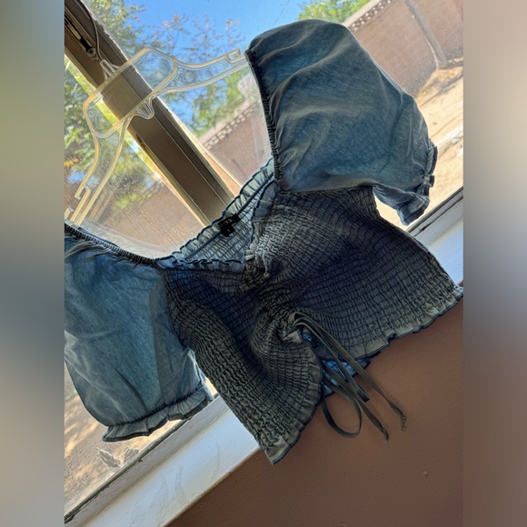 LAST PRICE🍒🤍 PAPERMOON cute top 🌷 - Picture 4 of 12